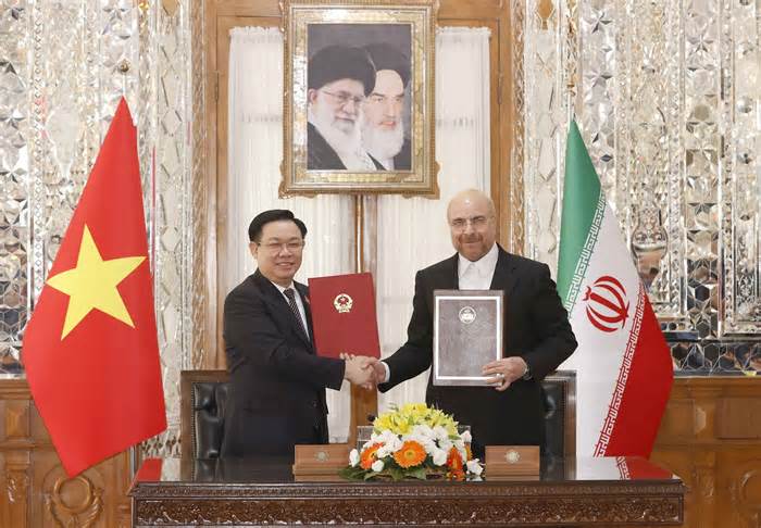 Việt Nam-Iran ký Thỏa thuận Ghi nhớ Hợp tác giữa hai Quốc hội