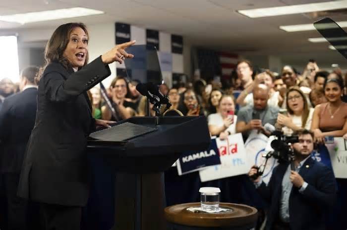 Bầu cử Mỹ 2024: Bà Kamala Harris nhận được sự ủng hộ lớn, vươn lên dẫn trước ông Trump