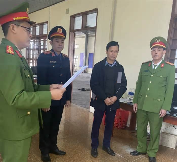 Khởi tố Phó giám đốc trung tâm đăng kiểm ở Quảng Bình
