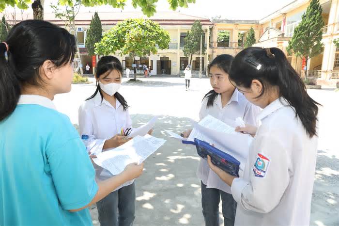 Thi tuyển sinh vào lớp 10 tại Ninh Bình, nhiều trường phải tuyển bổ sung