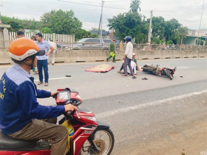 Hai cha con thiệt mạng trên đường đến trường: Công an thông tin nguyên nhân