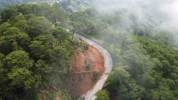 Nhiều tuyến đường đèo vào Đà Lạt sạt lở, Chủ tịch tỉnh Lâm Đồng chỉ đạo khẩn