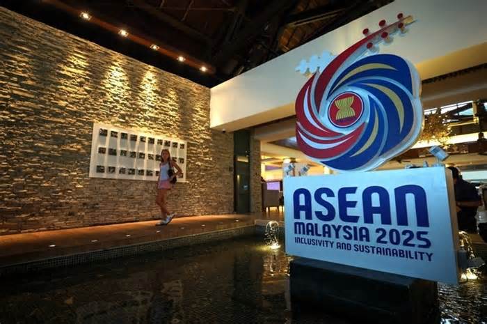 Kỳ họp mở màn đưa 'tàu' ASEAN 2025 'lăn bánh', hướng tới tương lai bao trùm và bền vững