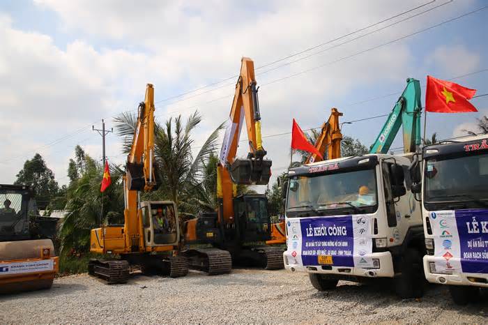 Bộ GTVT yêu cầu đẩy nhanh tiến độ giải phóng mặt bằng đường Hồ Chí Minh đoạn qua Kiên Giang