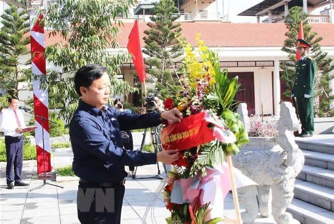 Bắc Ninh: Dâng hương tưởng niệm Tổng Bí thư Nguyễn Văn Cừ