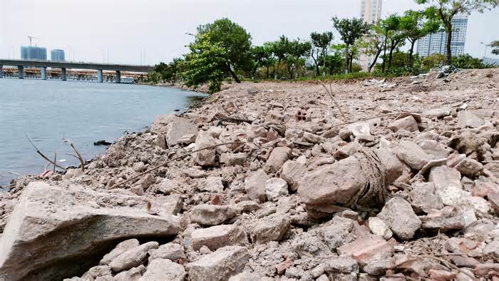 UBND TP Đà Nẵng chỉ đạo 'nóng' xử lý vụ đất đá đổ lấn sông Hàn