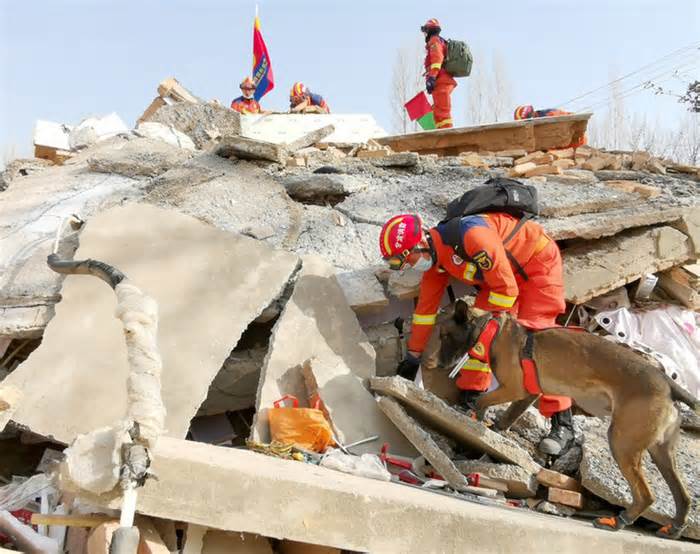 Số người chết do động đất ở Trung Quốc tăng lên 127