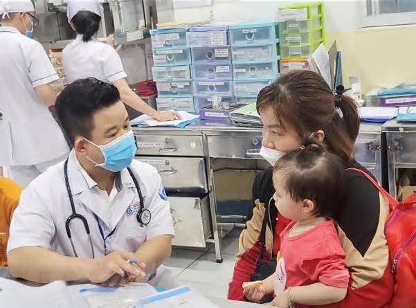 Số ca mắc bệnh tay chân miệng ở Thành phố Hồ Chí Minh giảm nhẹ