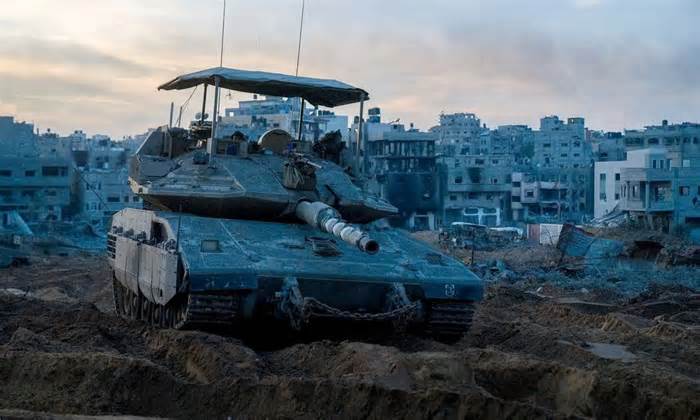 Hezbollah đăng video tập kích 'xe tăng tốt nhất thế giới' của Israel