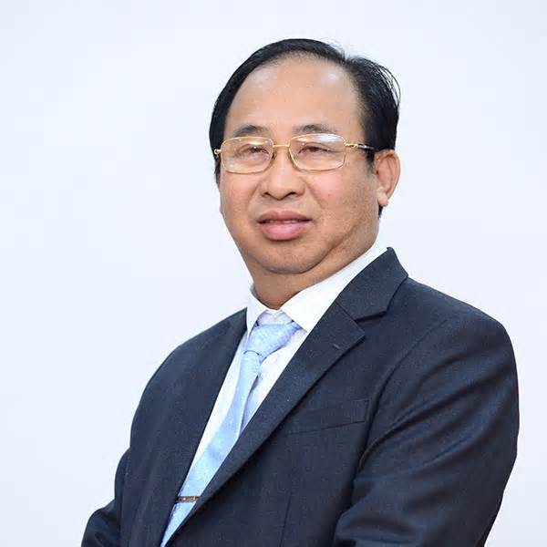 Bắt ông Đinh Chí Minh, chủ tịch HĐQT Công ty Phát triển và kinh doanh nhà, về tội tham ô