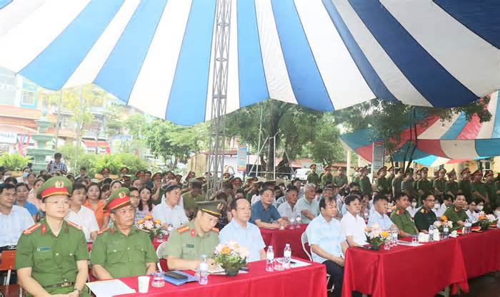 Lạng Giang ra quân hưởng ứng Tháng hành động phòng, chống ma túy
