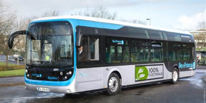 Pháp tăng cường hệ thống giao thông công cộng cho vùng nông thôn