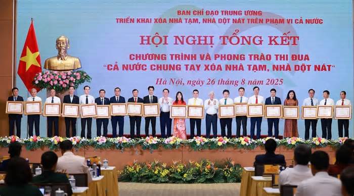 Techcombank nhận bằng khen của Thủ tướng