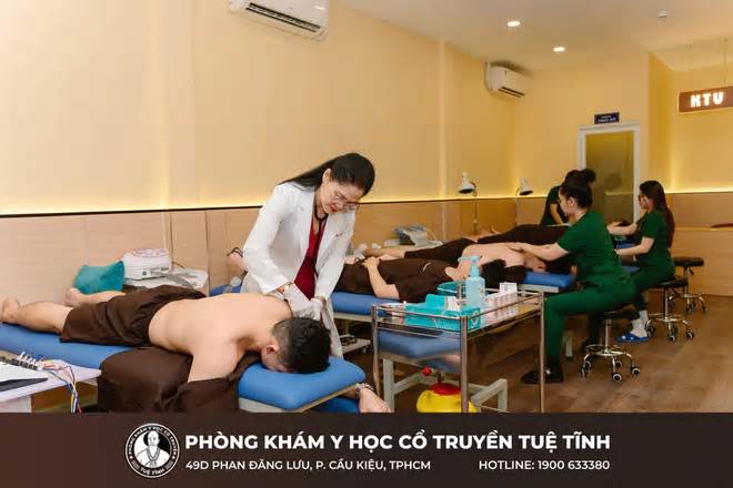 Phòng khám Tuệ Tĩnh và phương châm 'mỗi người một phương thuốc'