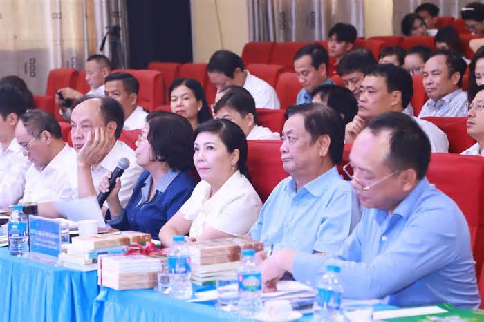 Bộ trưởng Nông nghiệp Lê Minh Hoan: Kích hoạt tinh thần khởi nghiệp để sinh viên làm chủ