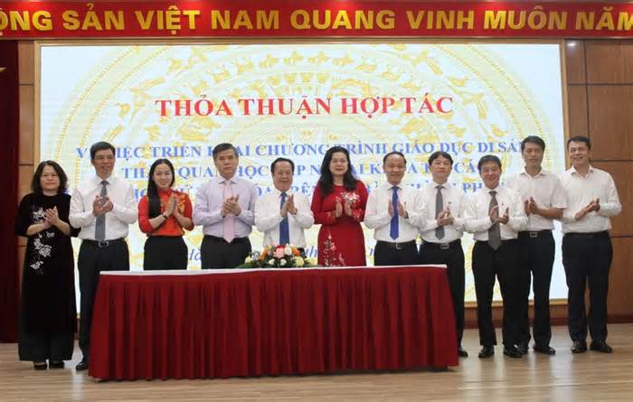 Hà Nội triển khai chương trình giáo dục di sản cho học sinh