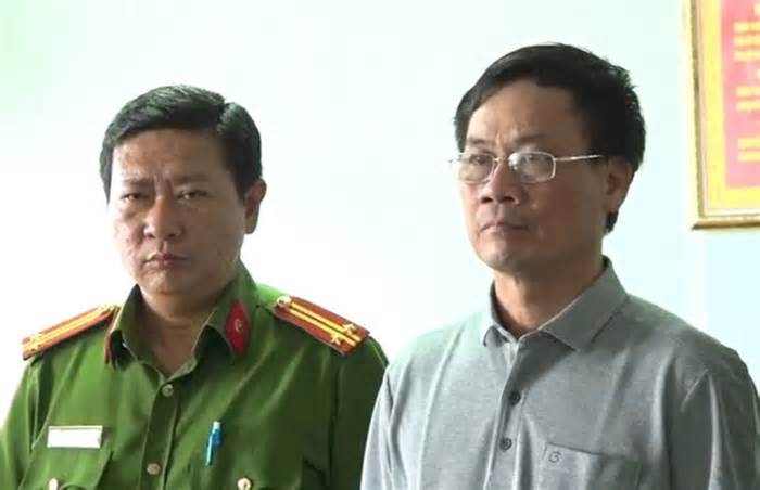 Đề nghị truy tố cựu Cục trưởng Cục Đăng kiểm Việt Nam với 2 tội danh