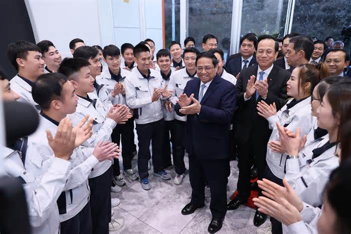 Thủ tướng Phạm Minh Chính thăm quê hương cố thủ tướng Fukuda, nơi có 12.000 người Việt