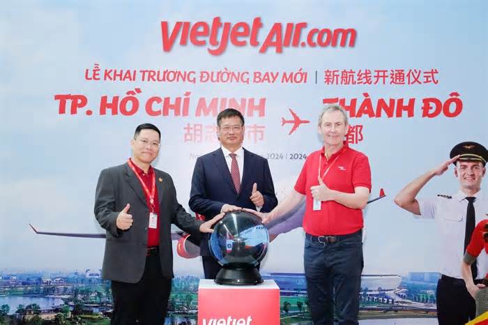 Vietjet khai trương đường bay TP HCM - Thành Đô