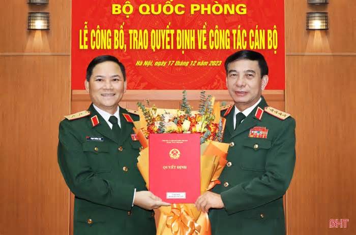 Bản tin 8H: Thăng quân hàm cho Phó Tổng Tham mưu trưởng QĐND Việt Nam