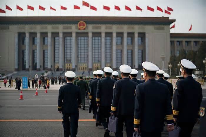 Trung Quốc loại 9 quan chức quân đội khỏi quốc hội