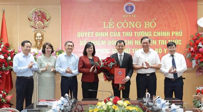 Tân Thứ trưởng Bộ Y tế Nguyễn Tri Thức: Tiếp tục học hỏi, rèn luyện vì sức khỏe người dân