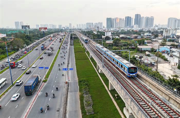 Metro số 1, TP.HCM sắp chạy: 1.001 câu hỏi khi đi metro