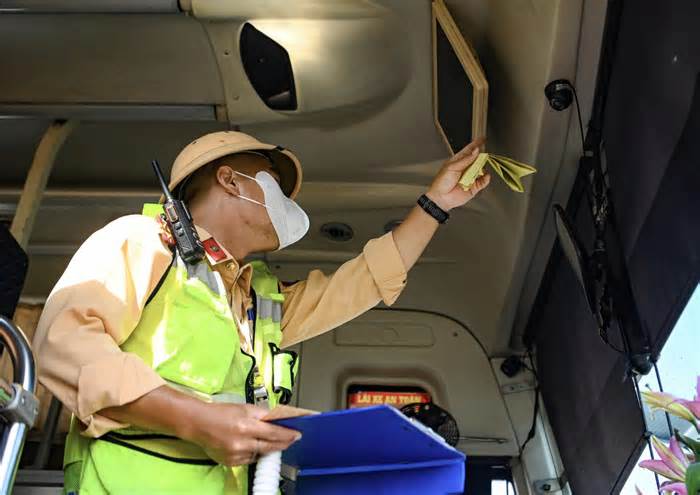 Đề xuất truyền trực tiếp hình ảnh lái xe vận tải về CSGT