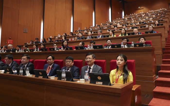 Đưa nghị quyết thành hành động: Trách nhiệm của thế hệ trẻ với sự phát triển của đất nước