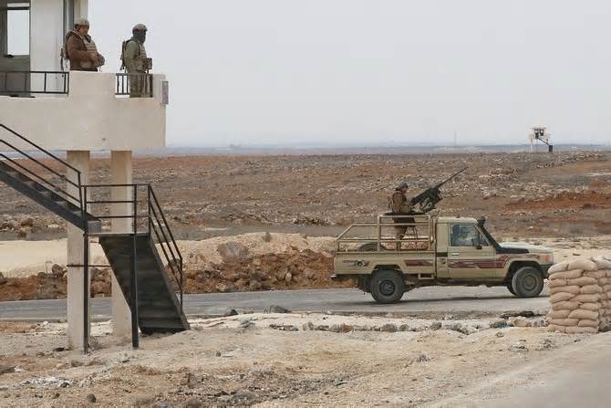 Nghi vấn Jordan không kích vào miền nam Syria khiến 10 người chết