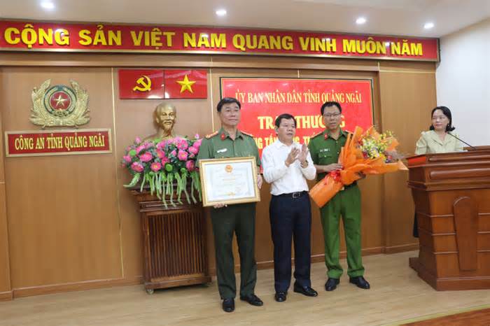 Thưởng nóng công an phá nhanh vụ án 'bắn nữ lao công giữa đêm khuya'