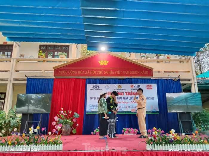 Đẩy mạnh tuyên truyền pháp luật cho giới trẻ vùng biên giới Lạng Sơn