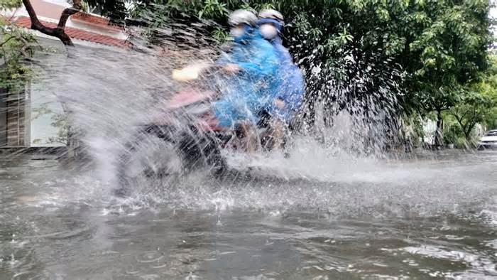 Đà Nẵng ban hành công điện khẩn ứng phó với mưa lớn do áp thấp nhiệt đới