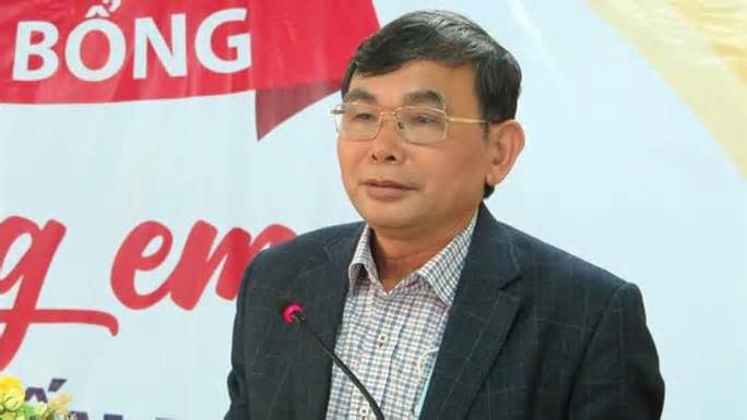 Cảnh cáo Phó chủ tịch HĐND tỉnh Phú Yên Nguyễn Tấn Chân