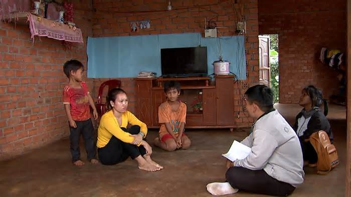 Khó khăn vận động học sinh đồng bào dân tộc ở Đắk Lắk quay lại trường
