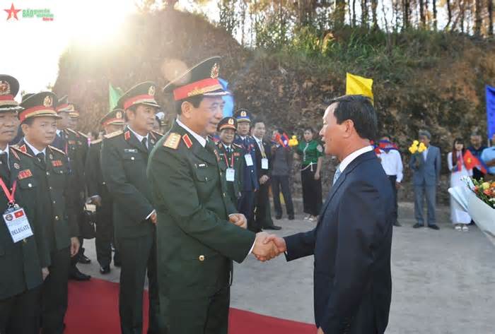 Giao lưu hữu nghị quốc phòng biên giới Việt Nam-Lào-Campuchia lần thứ nhất