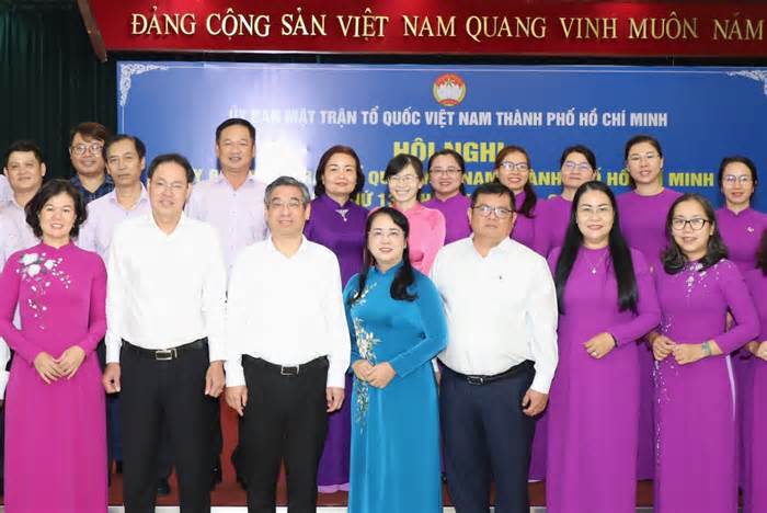 Phó Bí thư Thành ủy TPHCM Nguyễn Phước Lộc nhận thêm nhiệm vụ