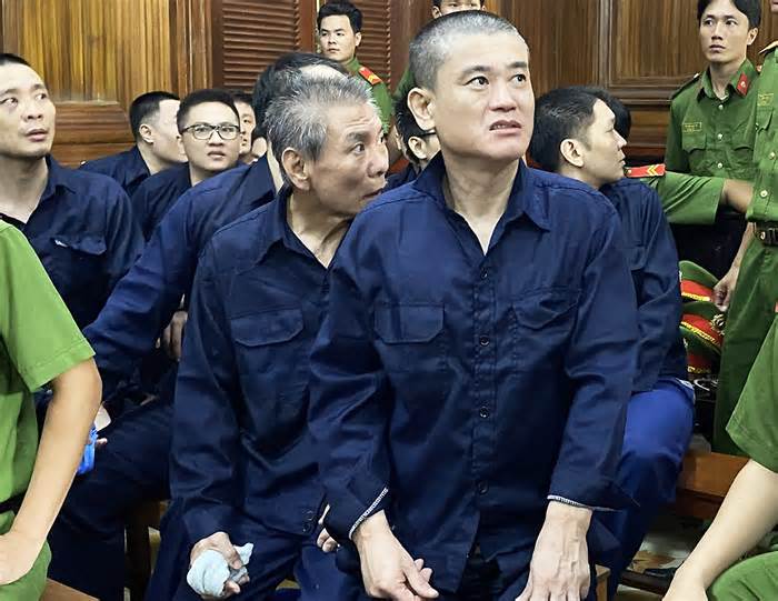 Cựu cảnh sát Hàn Quốc và 17 người bị đề nghị án tử hình