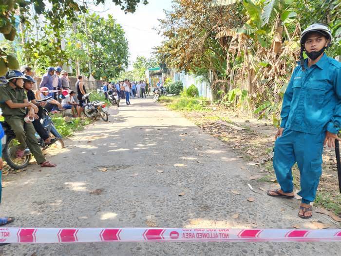 Vụ đâm chết hai vợ chồng ở Quảng Ngãi: Có tranh chấp đất đai