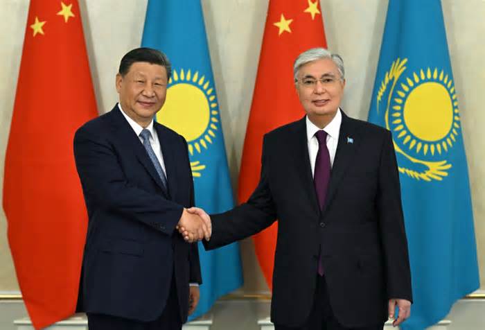 Trung Quốc ủng hộ kết nạp Kazakhstan vào BRICS