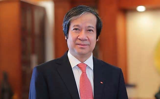 Bộ trưởng Nguyễn Kim Sơn: Đào tạo nhân lực bán dẫn - thách thức lớn, cơ hội nhiều