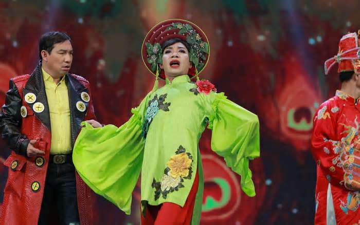 NTK Đức Hùng kể kỷ niệm từng phải sửa trang phục Bắc Đẩu trong 15 phút