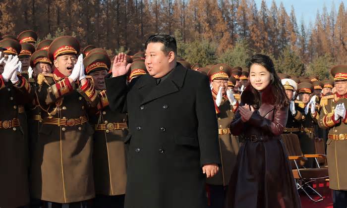 Hàn Quốc bình luận về khả năng kế nhiệm của con gái ông Kim Jong-un