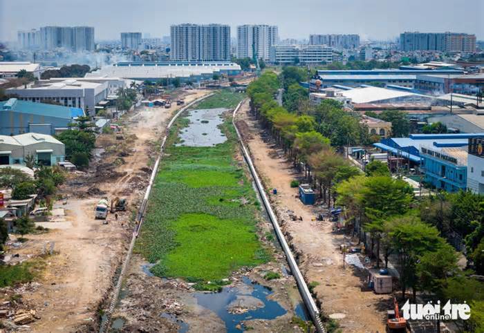 Tiến độ metro 1, metro 2, vành đai 3, kênh Tham Lương ra sao?