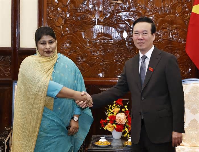 Chủ tịch nước Võ Văn Thưởng tiếp Đại sứ Bangladesh Samina Naz
