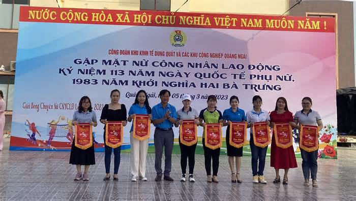 Công đoàn KKT Dung Quất và các KCN Quảng Ngãi tổ chức kỷ niệm ngày 8.3