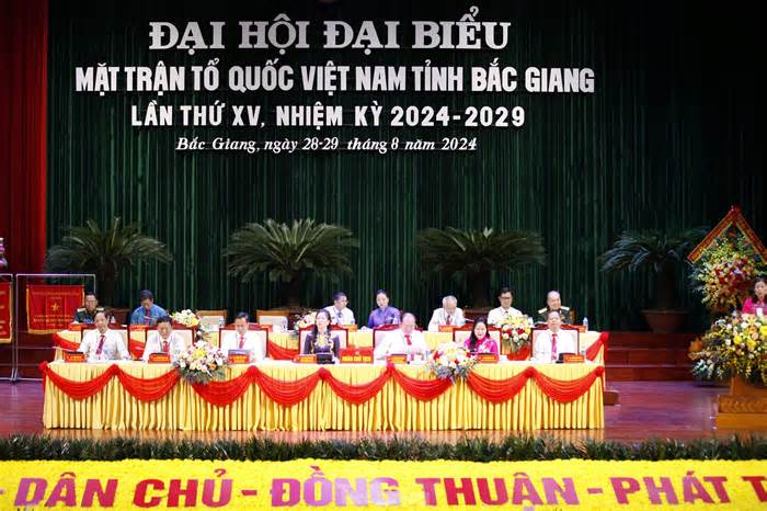 Bí thư Huyện ủy làm Chủ tịch Mặt trận Tổ quốc tỉnh Bắc Giang