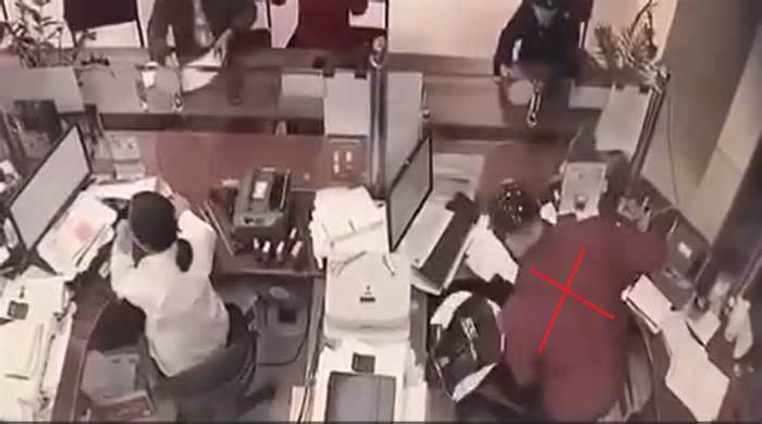 Truy tìm kẻ cướp ngân hàng ở Nghệ An