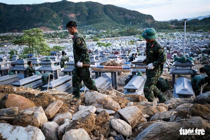 Đừng nghe 'cò' bỏ tiền mua đất nghĩa trang Đà Nẵng