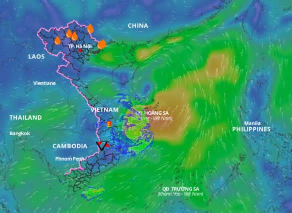 Biển Đông xuất hiện vùng áp thấp đang mạnh lên